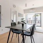 Holesovice Retreat, Balcony, Air-con And Secure Parking 公寓 布拉格
