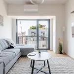 Holesovice Retreat, Balcony, Air-con And Secure Parking * 布拉格