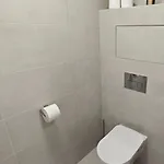 Holesovice Retreat, Balcony, Air-con And Secure Parking 公寓 布拉格