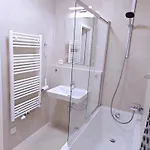 Holesovice Retreat, Balcony, Air-con And Secure Parking 公寓 布拉格